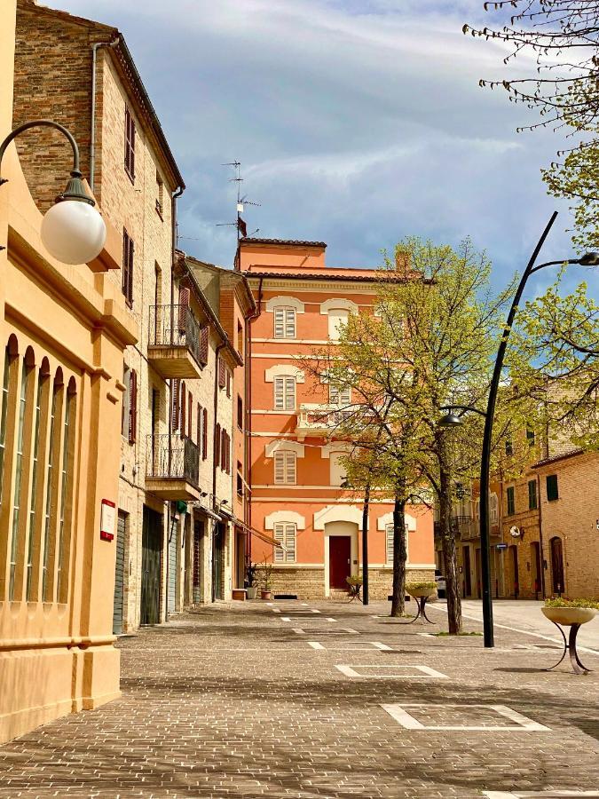 B&B Terrazza Sul Borgo Mogliano Buitenkant foto