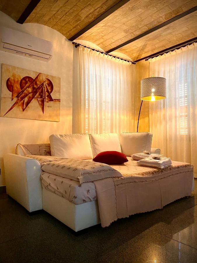 B&B Terrazza Sul Borgo Mogliano Buitenkant foto